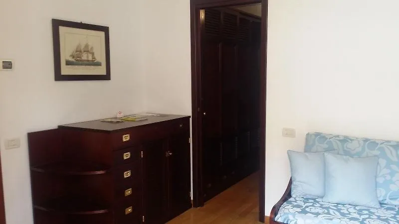 Hotel Clelia Deiva Marina 3*,