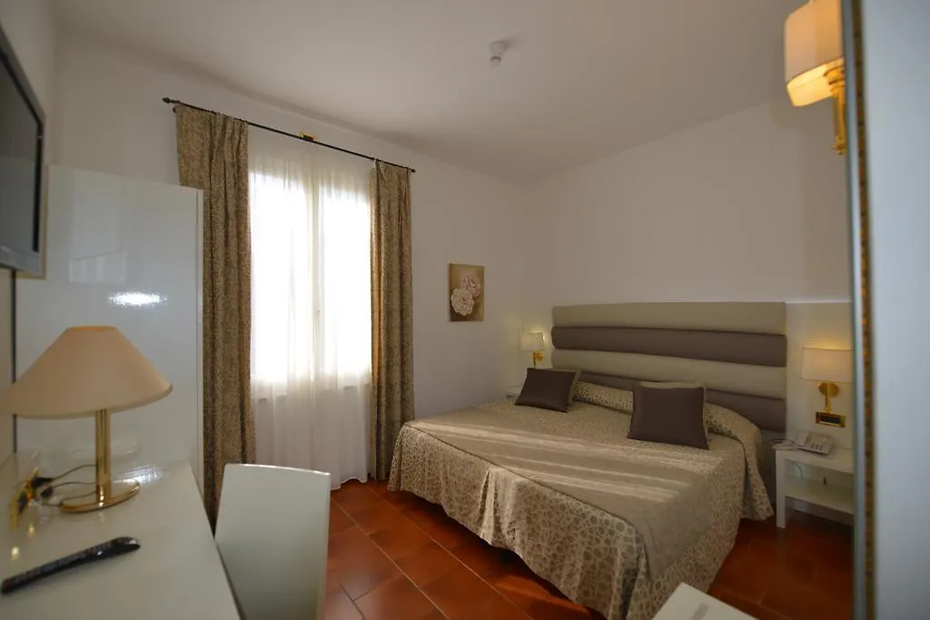 Hotel Clelia Deiva Marina