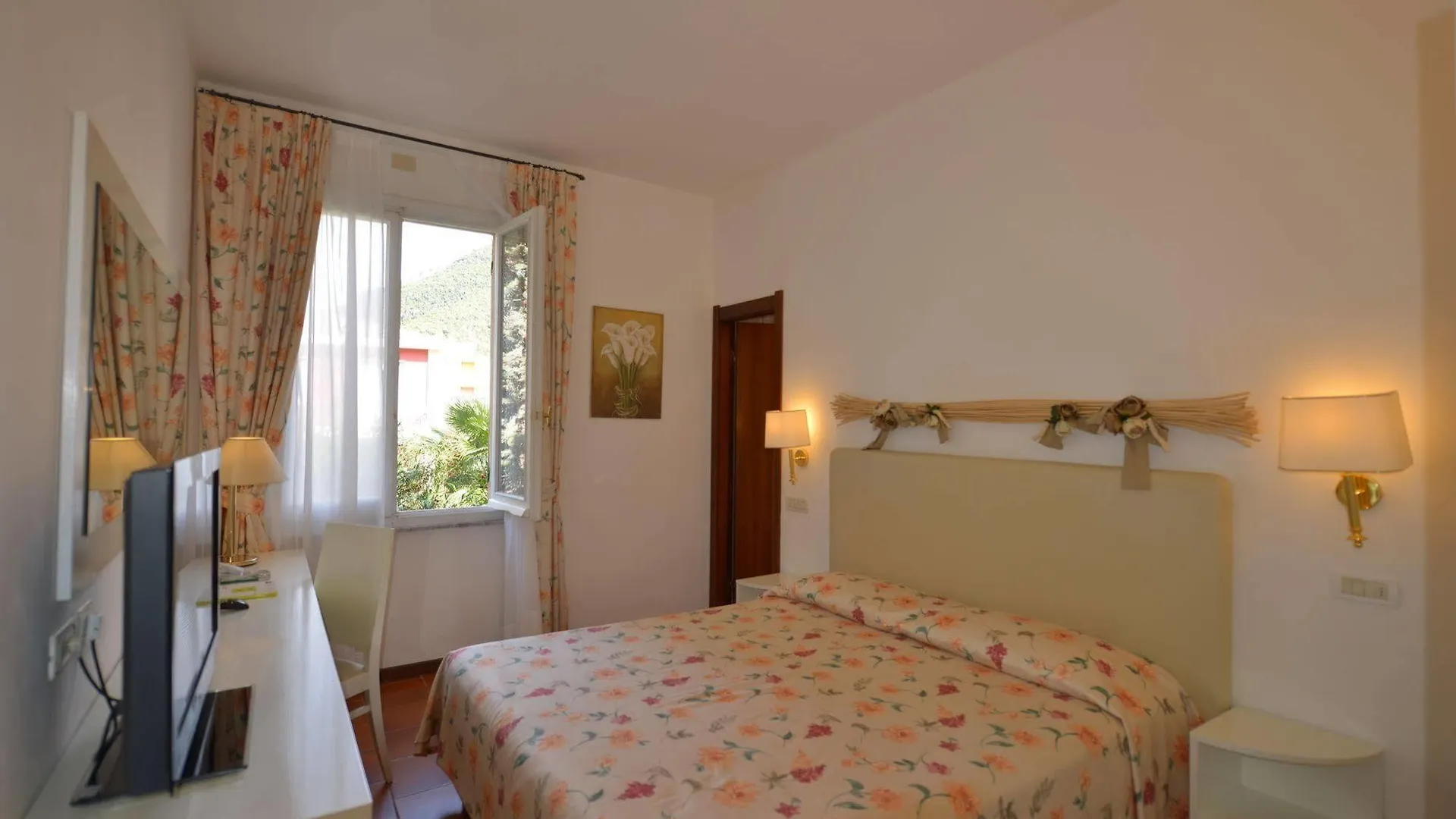 Hotel Clelia Deiva Marina